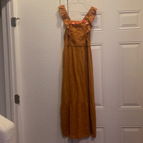 Gently used girls dress - Picture 1 of 1